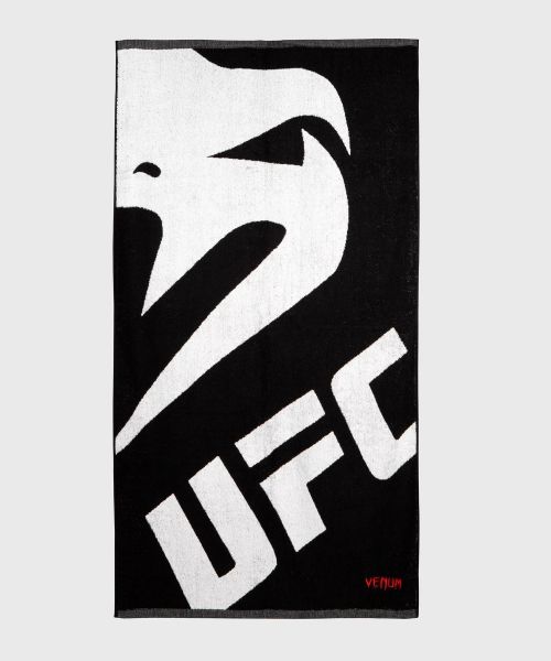 Venum UFC Fight Week Towel Black/ Red